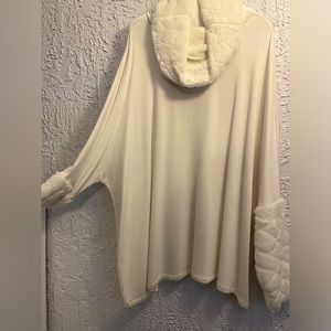 Philosophy white fir blouse